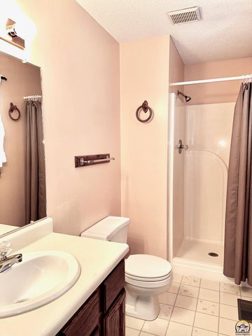 14296 123rd LN, Hoyt, KS 66440