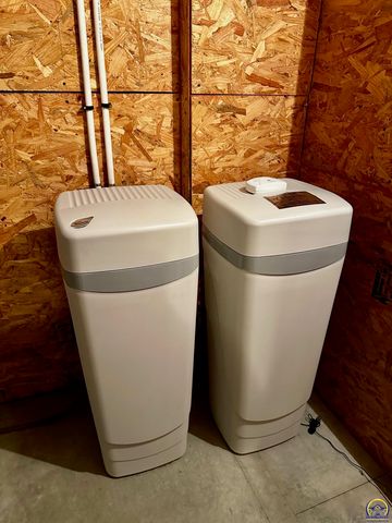 14296 123rd LN, Hoyt, KS 66440