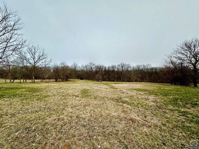 14296 123rd LN, Hoyt, KS 66440