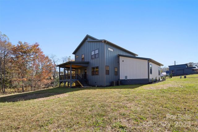 110 Scott Meadows Drive, Asheville, NC 28806