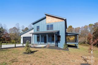 110 Scott Meadows Drive, Asheville, NC 28806