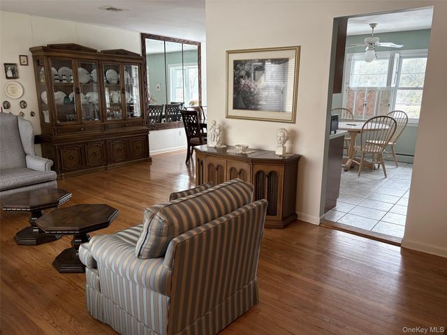 42 Sparkill Avenue, Tappan, NY 10983