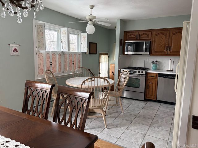 42 Sparkill Avenue, Tappan, NY 10983