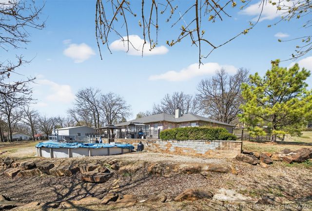 506 Rockwood Drive, Kiefer, OK 74041