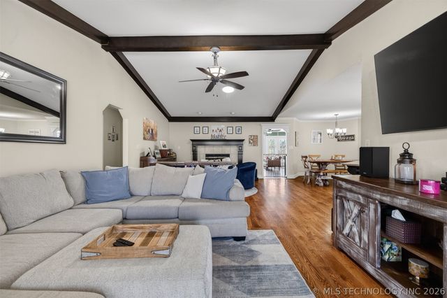 506 Rockwood Drive, Kiefer, OK 74041