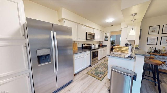 777 Westminster LN, Virginia Beach, VA 23454