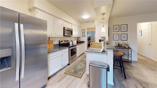 777 Westminster LN, Virginia Beach, VA 23454