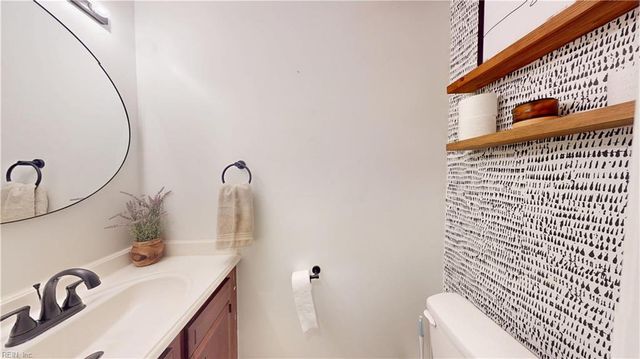 777 Westminster LN, Virginia Beach, VA 23454