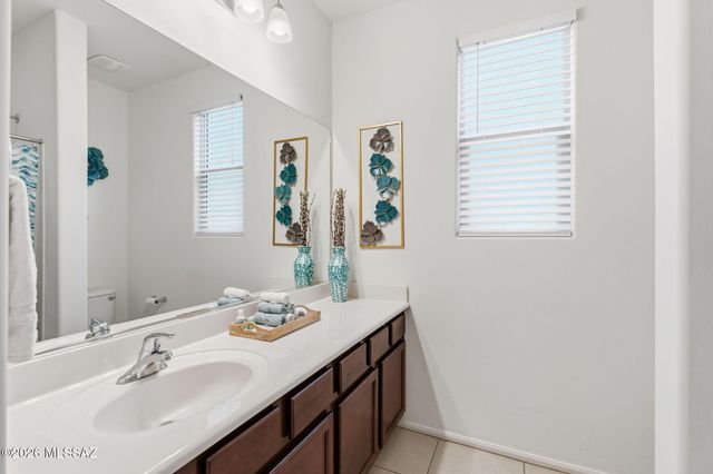 10233 E Encinas Trail, Tucson, AZ 85747