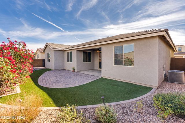 10233 E Encinas Trail, Tucson, AZ 85747