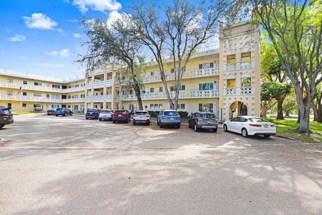 2285 ISRAELI DRIVE 57, Clearwater, FL 33763