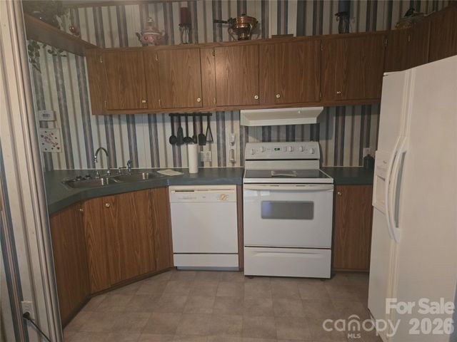 4632 Belvedere Drive, Claremont, NC 28610