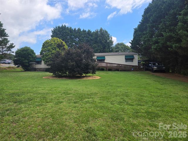 4632 Belvedere Drive, Claremont, NC 28610