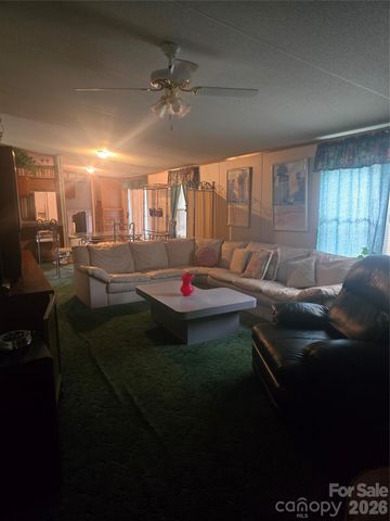 4632 Belvedere Drive, Claremont, NC 28610