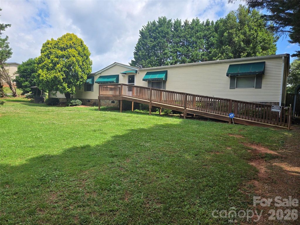 4632 Belvedere Drive, Claremont, NC 28610