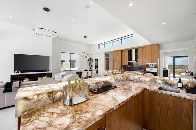 86804 Rogers Way, Thermal, CA 92274