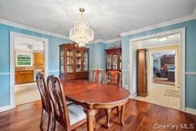 8 Caruso Court, Thiells, NY 10984