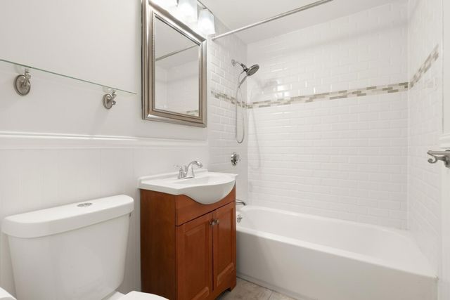 215 Massachusetts Ave 26, Arlington, MA 02474