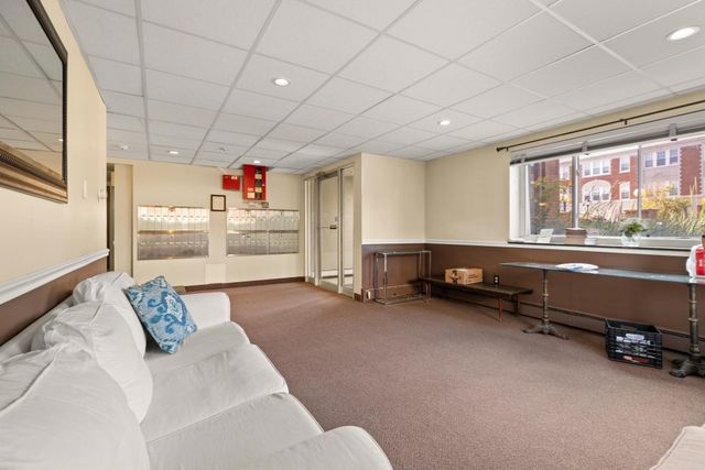 215 Massachusetts Ave 26, Arlington, MA 02474