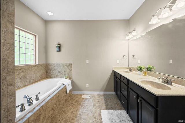 6203 Munsee Drive, West Lafayette, IN 47906