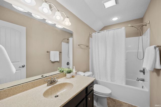 6203 Munsee Drive, West Lafayette, IN 47906