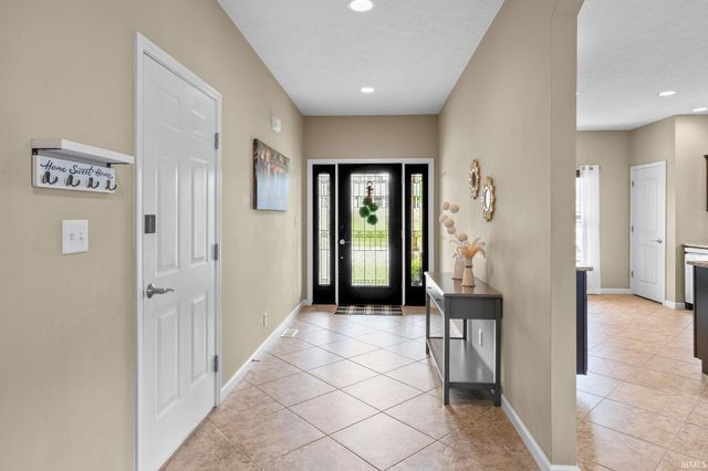 6203 Munsee Drive, West Lafayette, IN 47906