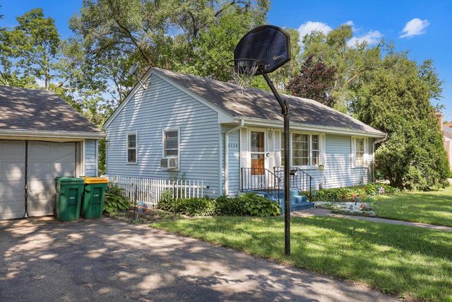 8314 Stevens Avenue S, Bloomington, MN 55420
