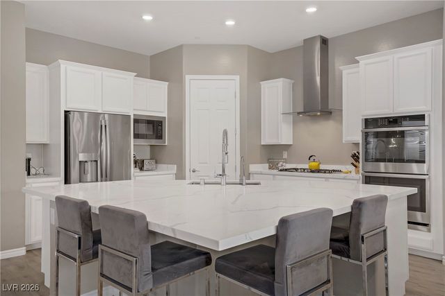 8 Reflection Cove Drive, Henderson, NV 89011