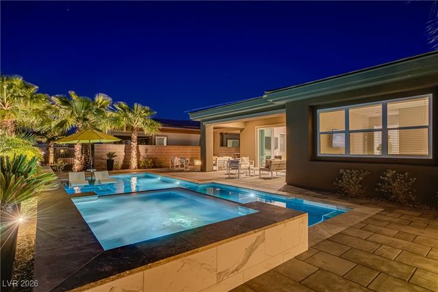 8 Reflection Cove Drive, Henderson, NV 89011