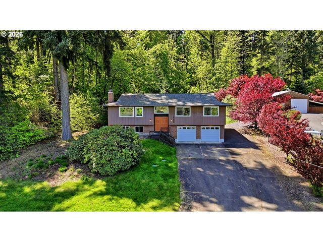16485 S HATTAN Rd, Oregon City, OR 97045