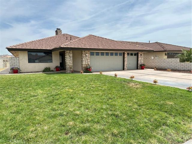 26335 Catamaran Lane, Helendale, CA 92342