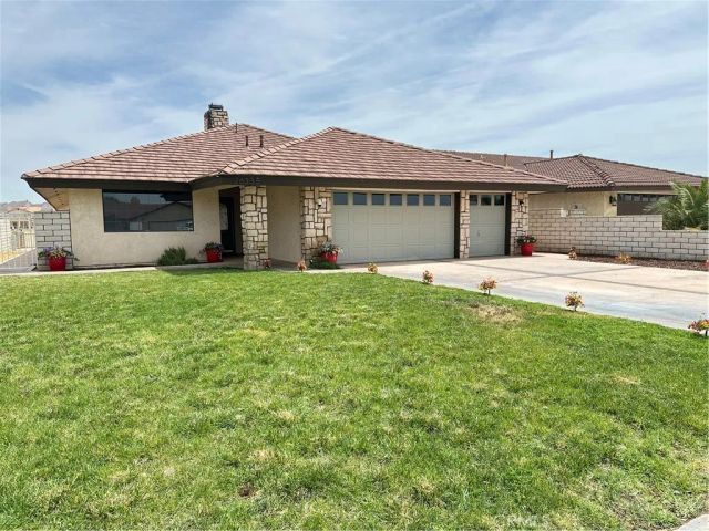 26335 Catamaran Lane, Helendale, CA 92342
