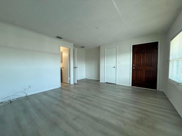 347 Gulfstream Road, Dania Beach, FL 33004