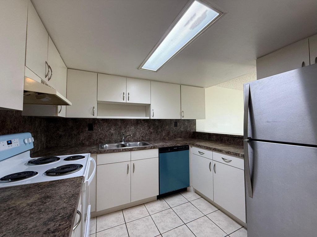 347 Gulfstream Road, Dania Beach, FL 33004