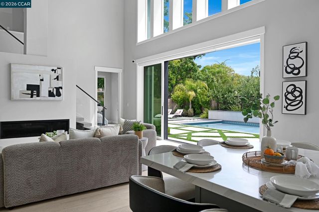 226 Akabane Ln, Danville, CA 94506