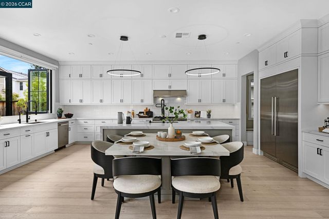 226 Akabane Ln, Danville, CA 94506