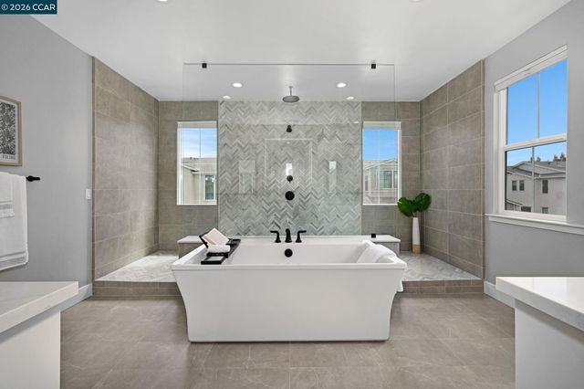 226 Akabane Ln, Danville, CA 94506