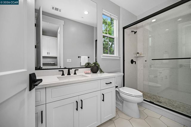 226 Akabane Ln, Danville, CA 94506