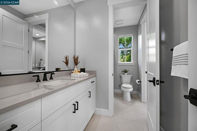 226 Akabane Ln, Danville, CA 94506