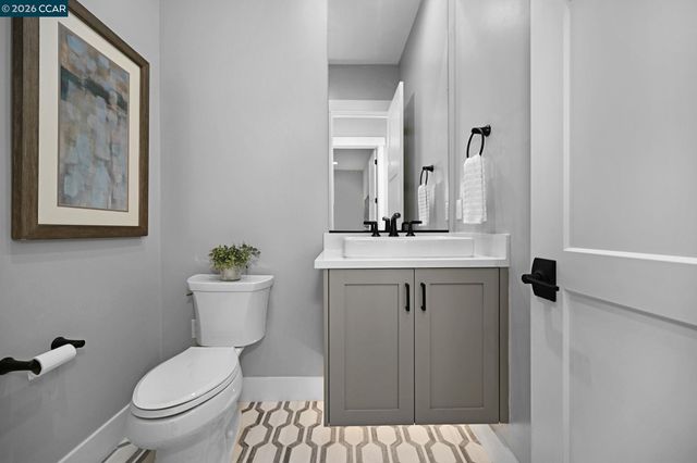 226 Akabane Ln, Danville, CA 94506