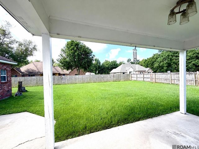 37297 Overland Trail, Prairieville, LA 70769