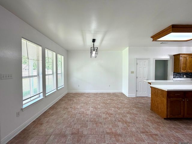 37297 Overland Trail, Prairieville, LA 70769