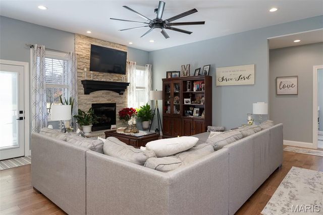 880 Fairway Drive, Union, MO 63084