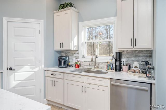 880 Fairway Drive, Union, MO 63084