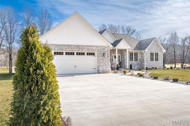 880 Fairway Drive, Union, MO 63084