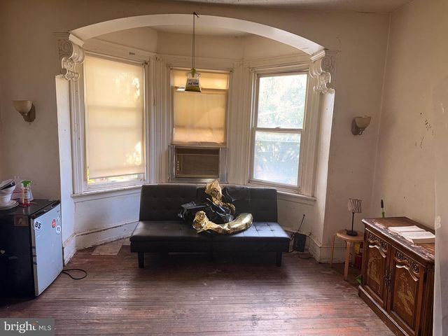 1221 WAGNER AVE, Philadelphia, PA 19141