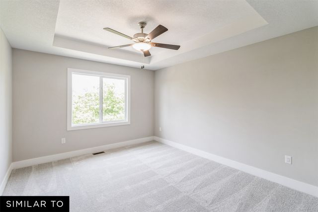 1015 Shady Lane Drive, Norwalk, IA 50211