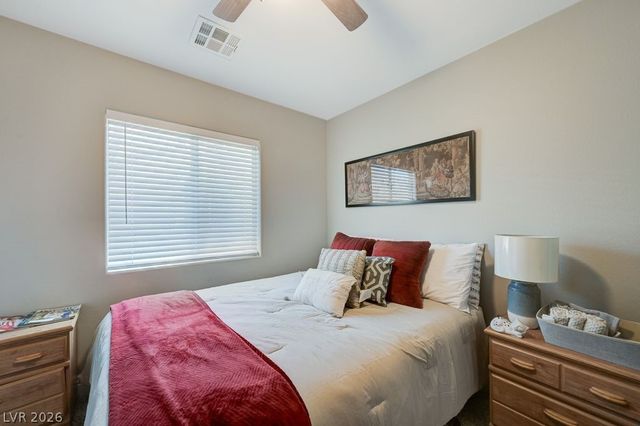 6418 Burns Allen Avenue 102, Las Vegas, NV 89122