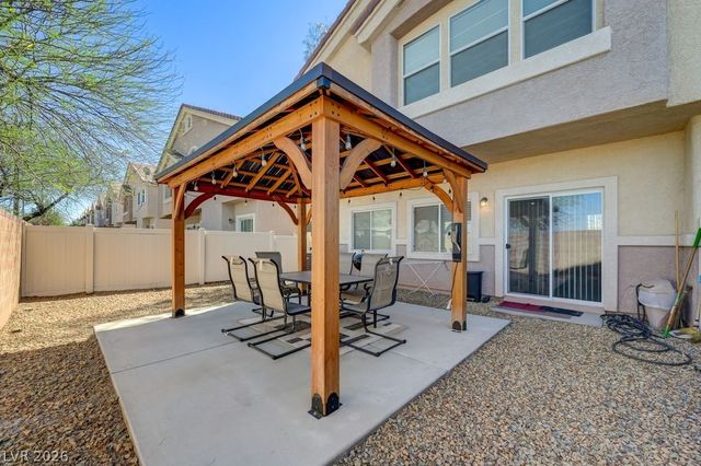 6418 Burns Allen Avenue 102, Las Vegas, NV 89122