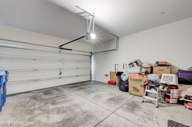 6418 Burns Allen Avenue 102, Las Vegas, NV 89122